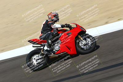 media/Aug-30-2025-TrackDaz (Sat) [[4ed96ed7f4]]/B Minus/1240pm (Turn 6)/